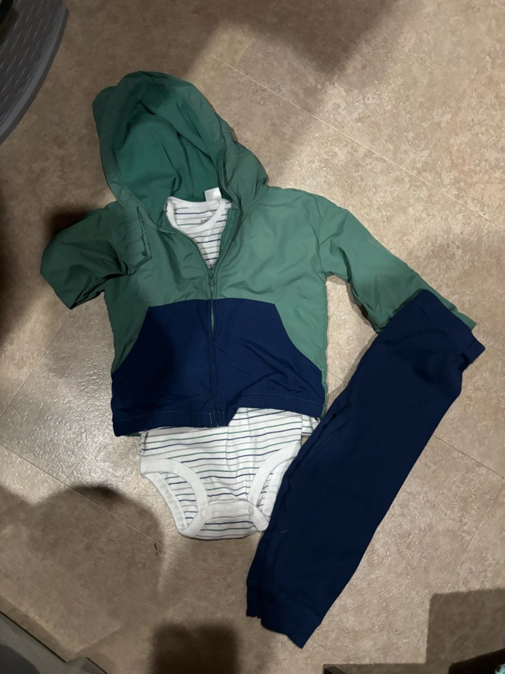 Carters 3 Piece Windbreaker Jacket, Onesie, Pants Set NWOT